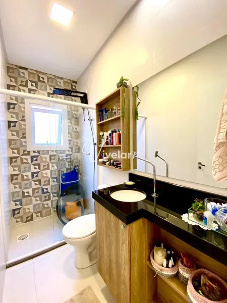 CASA A APENAS DUAS QUADRAS DO MAR !: 6ª foto da galeria de imagens do imóvel