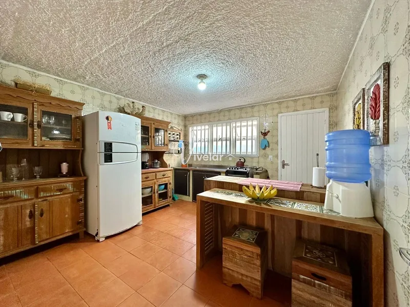 EXCELENTE CASA COM 4 DORMITORIOS A POUCOS METROS DO MAR !: 23ª foto da galeria de imagens do imóvel