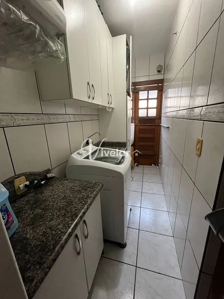 PARA QUEM PROCURA UMA CASA DE RUA, ESTA VALE APENA CONFERIR !: 32ª foto da galeria de imagens do imóvel