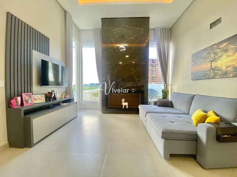 MAGNIFICA CASA EM CONDOMINIO FECHADO !: 1ª foto da galeria de imagens do imóvel