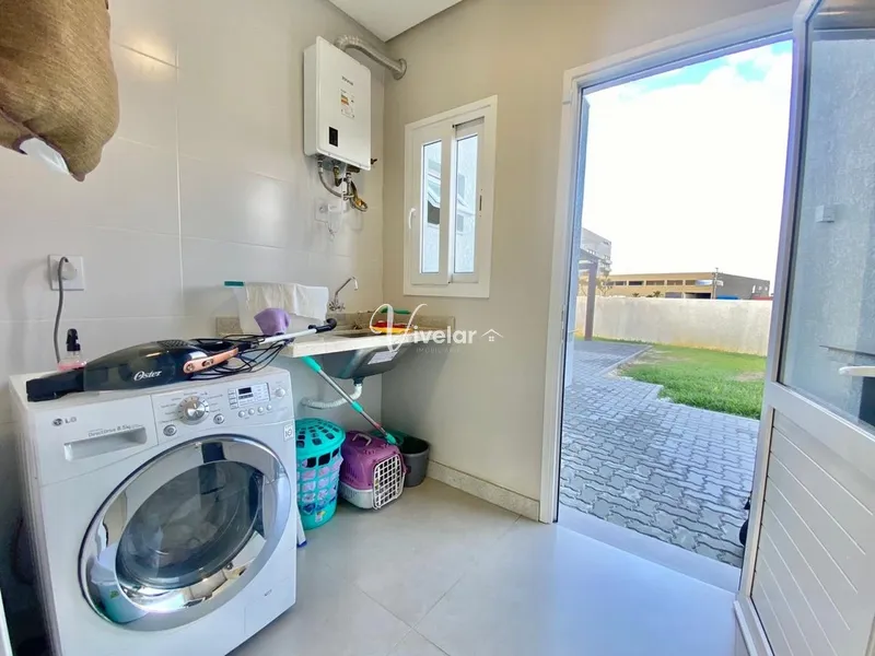 MAGNIFICA CASA EM CONDOMINIO FECHADO !: 4ª foto da galeria de imagens do imóvel
