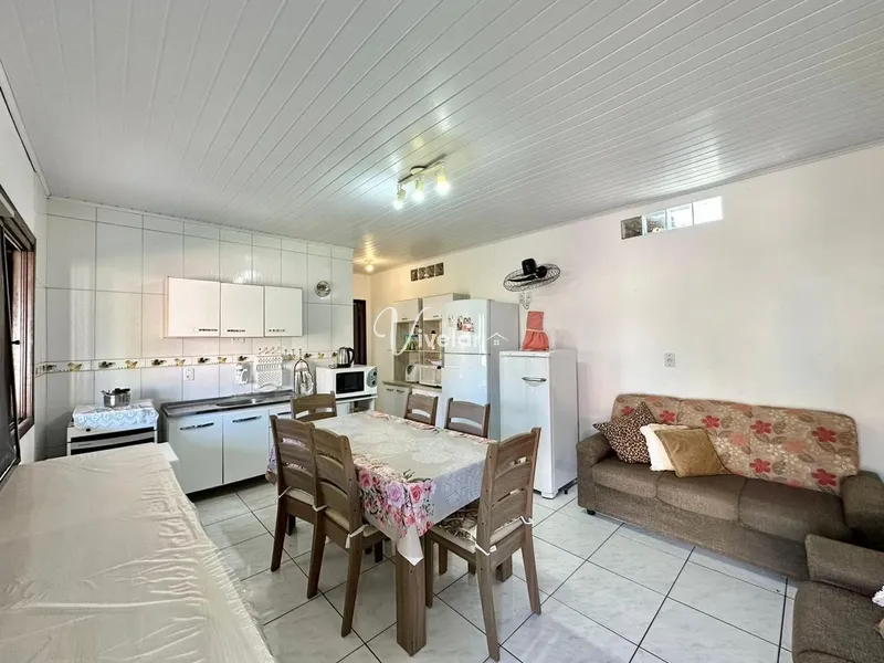 COMPOSTA POR DUAS CASAS NO PATIO, ESSA É UMA ÓTIMA OPORTUNIDADE !: 8ª foto da galeria de imagens do imóvel