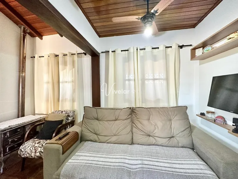 COMPOSTA POR DUAS CASAS NO PATIO, ESSA É UMA ÓTIMA OPORTUNIDADE !: 12ª foto da galeria de imagens do imóvel