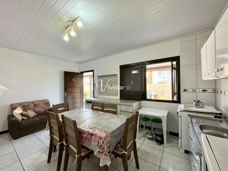 COMPOSTA POR DUAS CASAS NO PATIO, ESSA É UMA ÓTIMA OPORTUNIDADE !: 5ª foto da galeria de imagens do imóvel