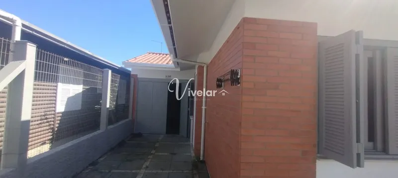 AMPLA CASA DE RUA DE 3 DORMITÓRIOS !: 12ª foto da galeria de imagens do imóvel