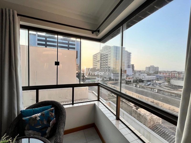 LINDO APARTAMENTO COM VISTA LIBERADA PARA A PARAGUASSU E SERRA: 3ª foto da galeria de imagens do imóvel