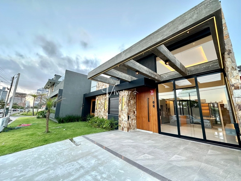 LINDA CASA DE ALTO PADRÃO !: 43ª foto da galeria de imagens do imóvel