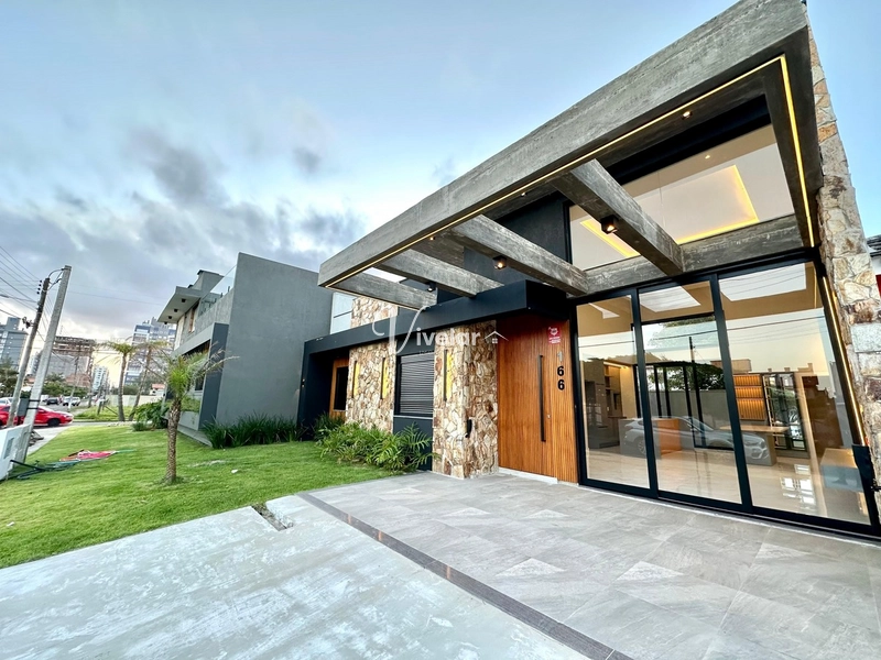 LINDA CASA DE ALTO PADRÃO !: 35ª foto da galeria de imagens do imóvel