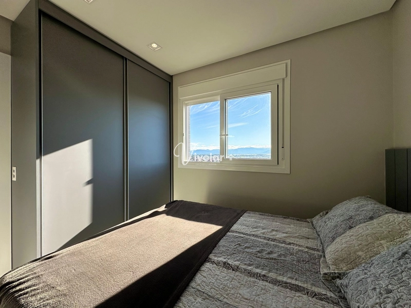 LINDO APARTAMENTO COM VISTA LIBERADA !: 4ª foto da galeria de imagens do imóvel