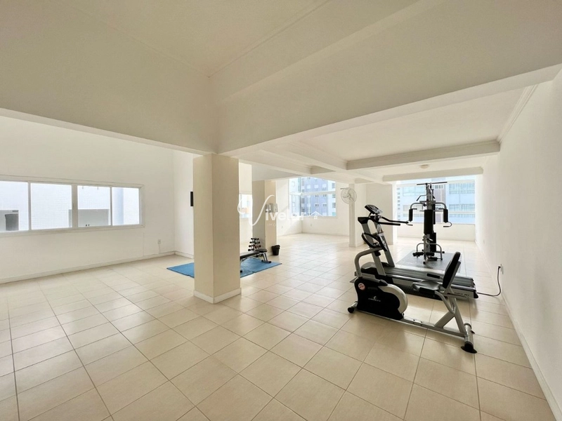 LINDO APARTAMENTO AMPLO, MOBILIADO !: 3ª foto da galeria de imagens do imóvel