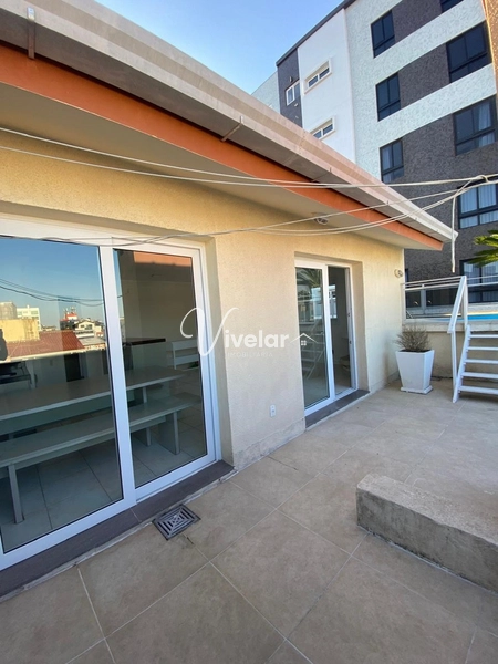 À VENDA: DUPLEX LOCALIZADO NO CENTRO DA CIDADE DE CAPÃO DA CANOA: 2ª foto da galeria de imagens do imóvel