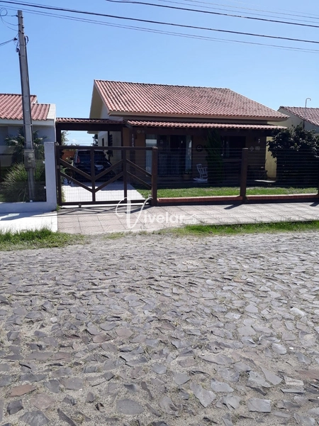 CASA NOVA NO CENTRO DE XANGRI-LA !: 13ª foto da galeria de imagens do imóvel