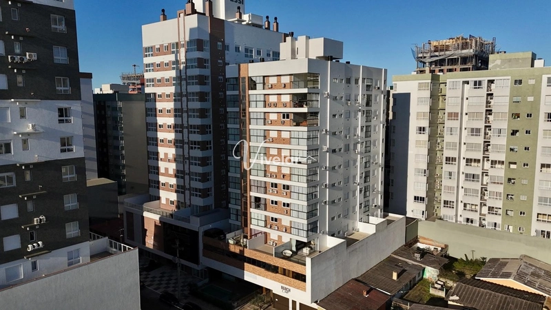 LINDO APARTAMENTO, AMPLO E COM TERRAÇO !: 18ª foto da galeria de imagens do imóvel