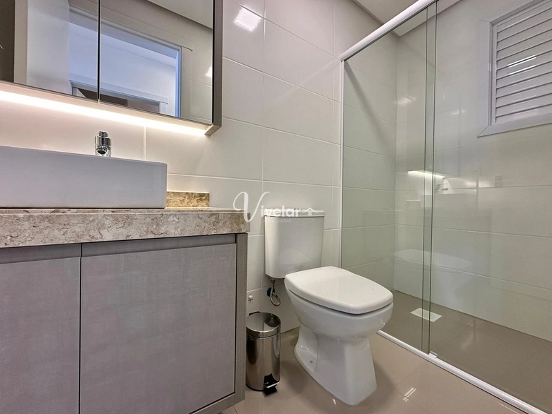 LINDO APARTAMENTO, AMPLO E COM TERRAÇO !: 2ª foto da galeria de imagens do imóvel