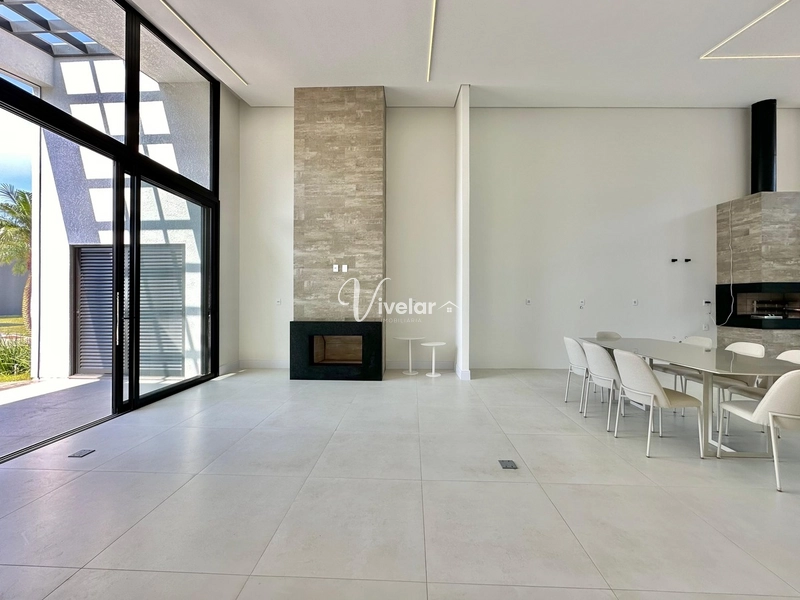 CASA TÉRREA A VENDA EM CONDOMINIO FECHADO !: 4ª foto da galeria de imagens do imóvel