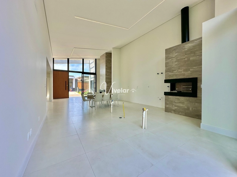 CASA TÉRREA A VENDA EM CONDOMINIO FECHADO !: 5ª foto da galeria de imagens do imóvel