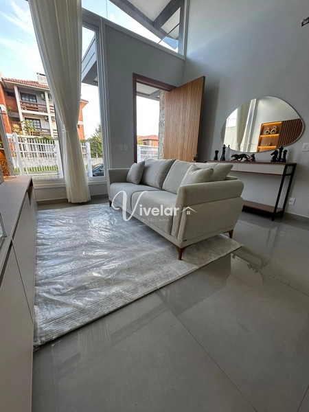 CASA À VENDA COM 130M² NO BAIRRO ARAÇÁ!: 4ª foto da galeria de imagens do imóvel