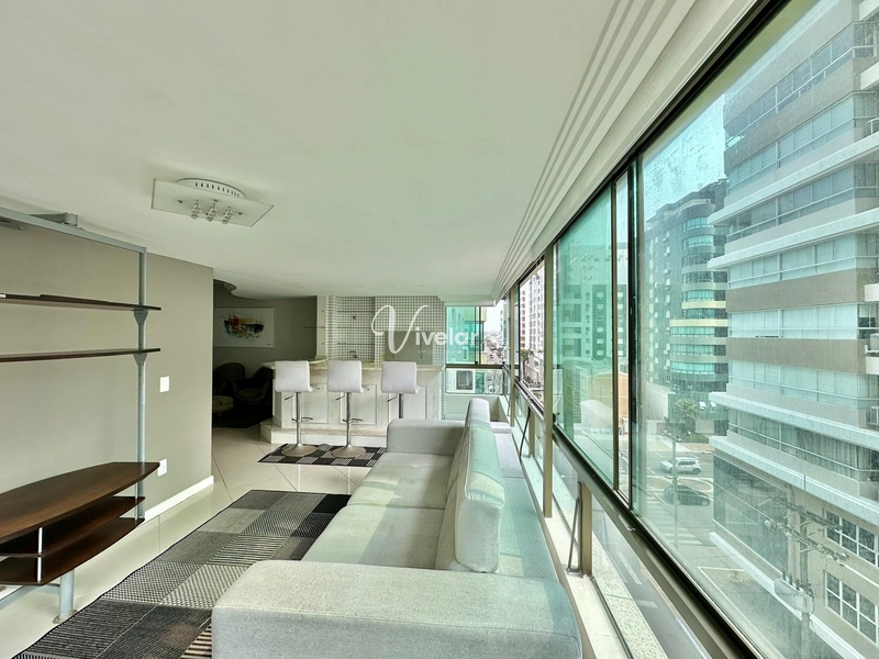 AMPLO APARTAMENTO A VENDA !: 7ª foto da galeria de imagens do imóvel