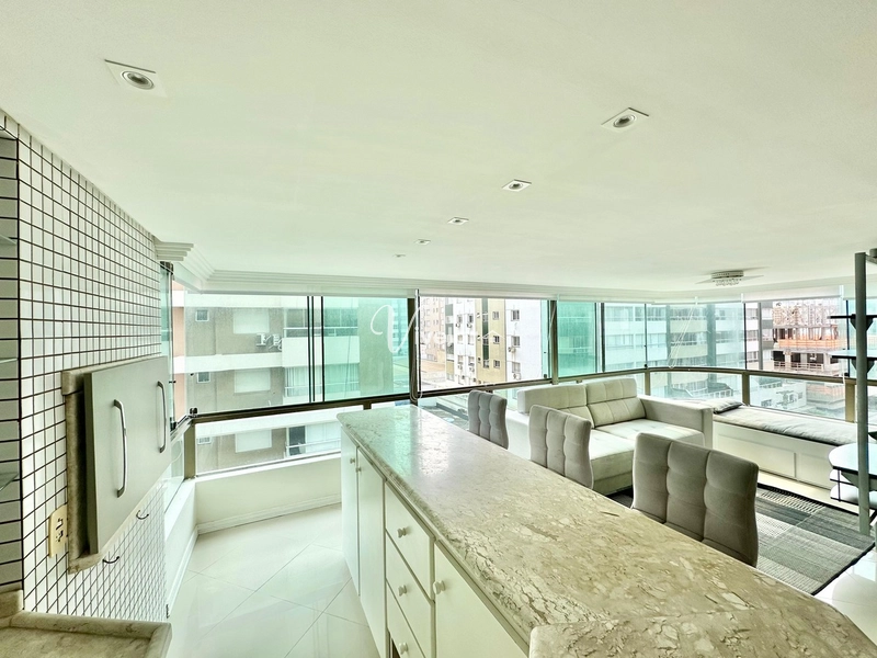 AMPLO APARTAMENTO A VENDA !: 1ª foto da galeria de imagens do imóvel