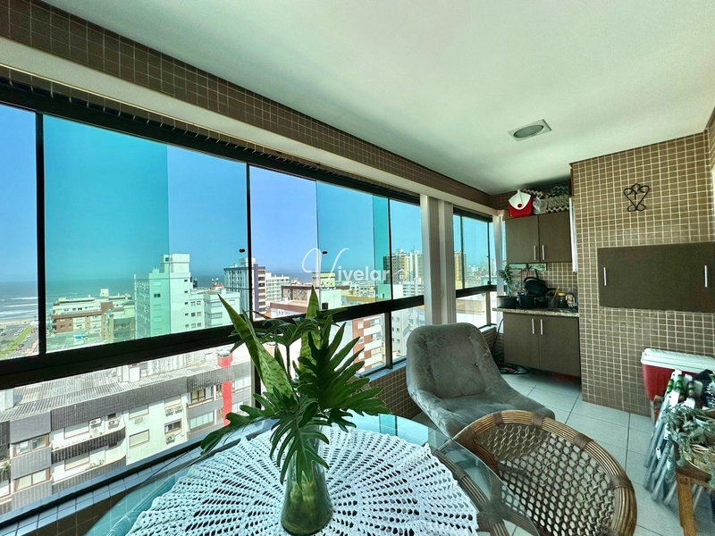 NOVIDADE A VENDA COM VISTA PARA O MAR NO BAIRRO CENTRO: 3ª foto da galeria de imagens do imóvel