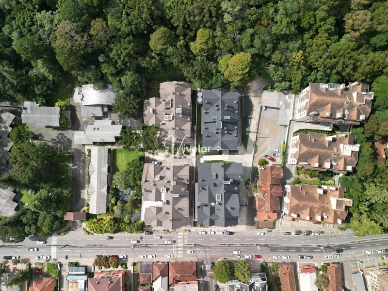 APARTAMENTO A VENDA EM GRAMADO !: 8ª foto da galeria de imagens do imóvel