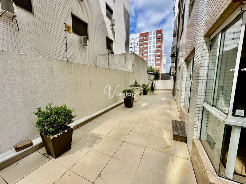 APARTAMENTO COM TERRAÇO NO BAIRRO NOBRE DE CAPÃO DA CANOA: 4ª foto da galeria de imagens do imóvel