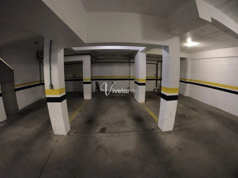 NO CENTRO DE CANELA: 29ª foto da galeria de imagens do imóvel