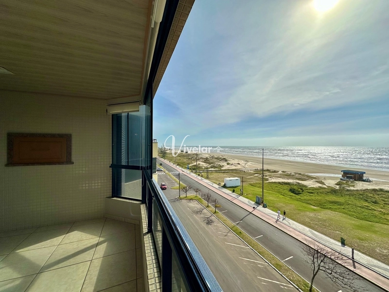 APARTAMENTO A BEIRA MAR DE CAPÃO DA CANOA !: 3ª foto da galeria de imagens do imóvel