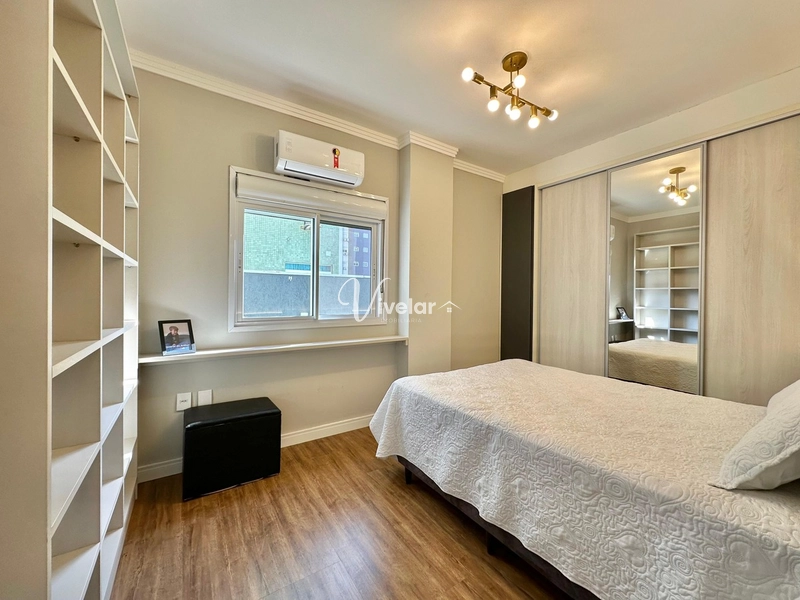 UM APARTAMENTO FINAMENTE MOBILIADO E DECORADO COM TERRAÇO !: 5ª foto da galeria de imagens do imóvel