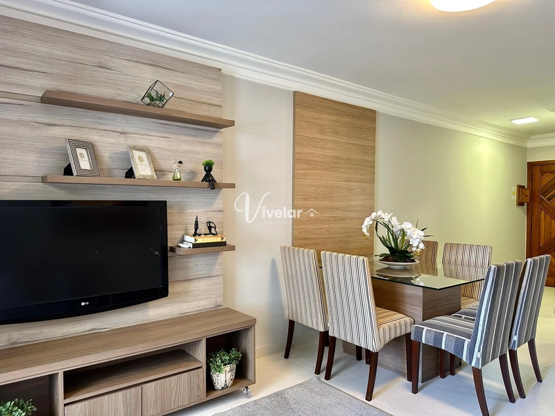 APARTAMENTO A VENDA COM SACADA DE FRENTE !: 2ª foto da galeria de imagens do imóvel