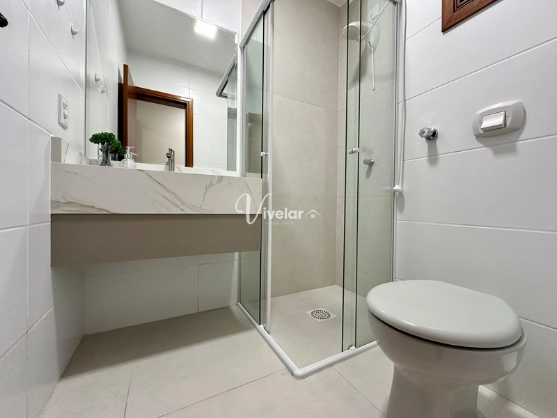 APARTAMENTO A VENDA COM SACADA DE FRENTE !: 8ª foto da galeria de imagens do imóvel