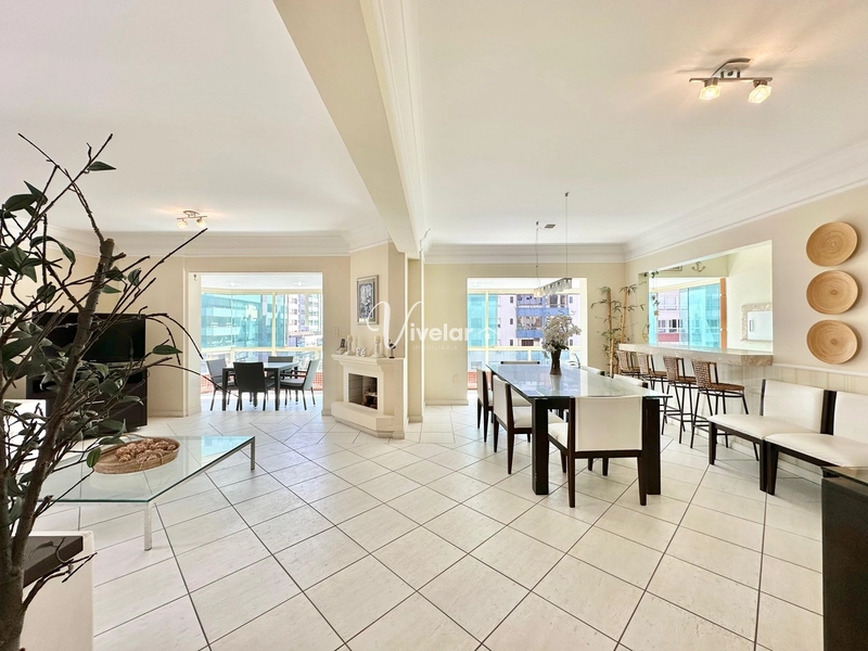 APARTAMENTO A VENDA E EDIFICIOA DUAS QUADRAS DO MAR !: 8ª foto da galeria de imagens do imóvel