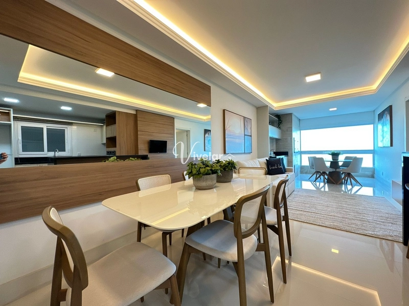 APARTAMENTO À VENDA: DE FRENTE PARA O MAR: 1ª foto da galeria de imagens do imóvel