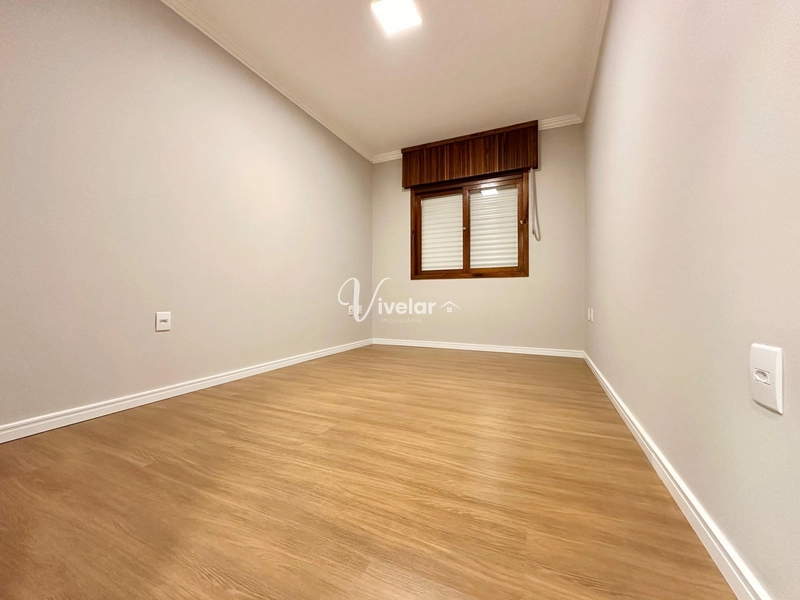 AMPLO APARTAMENTO DE FRENTE E COM LAREIRA !: 10ª foto da galeria de imagens do imóvel