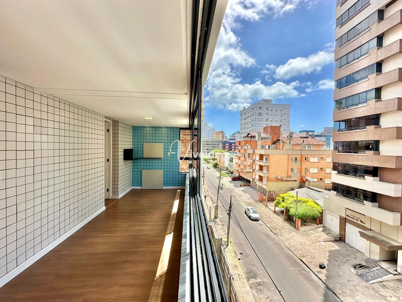 AMPLO APARTAMENTO DE FRENTE E COM LAREIRA !: 4ª foto da galeria de imagens do imóvel