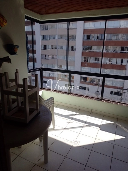 APARTAMENTO NO CENTRO DE FRENTE: 1ª foto da galeria de imagens do imóvel