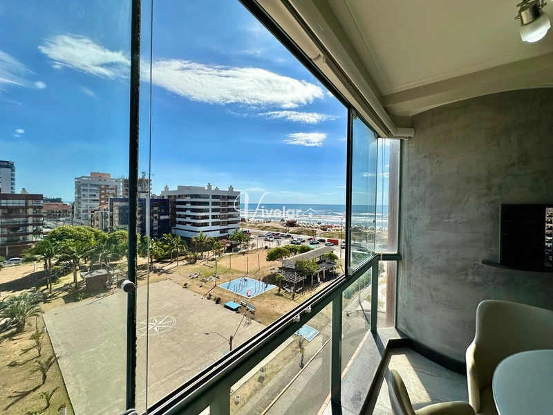 VISTA INCRÍVEL PARA A PRAÇA E MAR: 1ª foto da galeria de imagens do imóvel