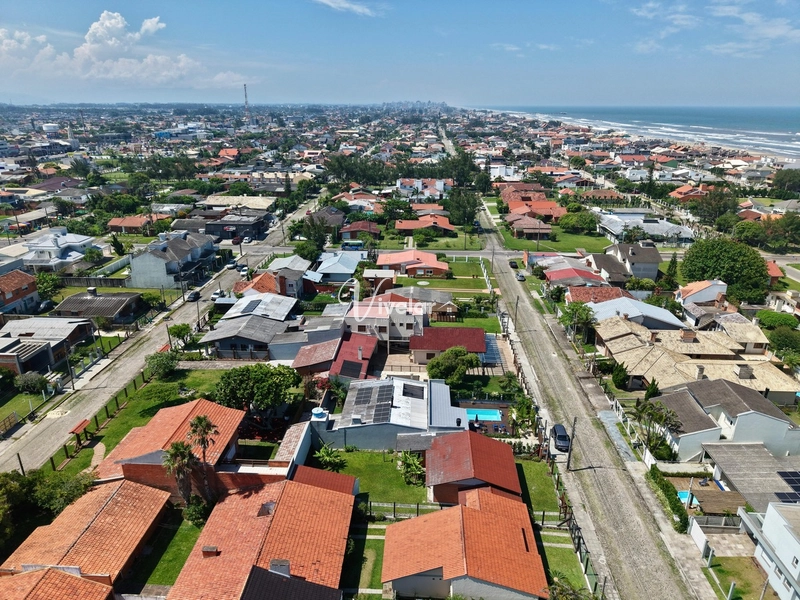 AMPLA CASA LOCALIZADA NO CENTRO DE XANGRI-LA!: 3ª foto da galeria de imagens do imóvel