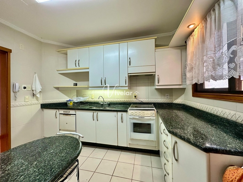 APARTAMENTO A VENDA COM SACADA DE FRENTE E VISTA MAR !: 25ª foto da galeria de imagens do imóvel