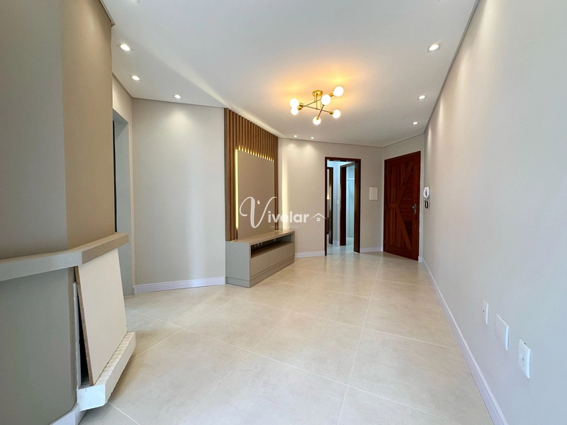 APARTAMENTO À VENDA! NO CORAÇÃO DA CIDADE!! TODO REFORMADO!: 3ª foto da galeria de imagens do imóvel