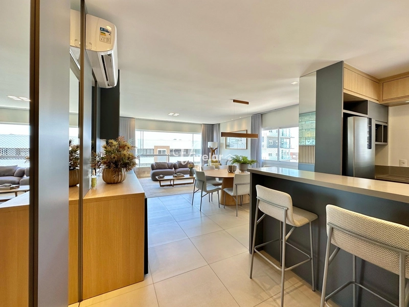 APARTAMENTO À VENDA ALTO PADRÃO !: 7ª foto da galeria de imagens do imóvel