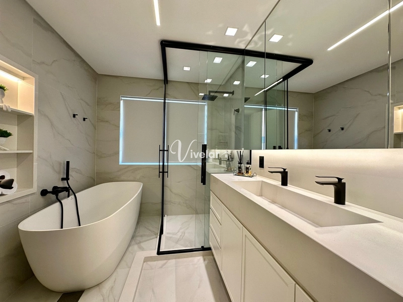 APARTAMENTO À VENDA BEIRA MAR , SACADA FRENTE MAR E VISTA INCRÍVEL: 4ª foto da galeria de imagens do imóvel