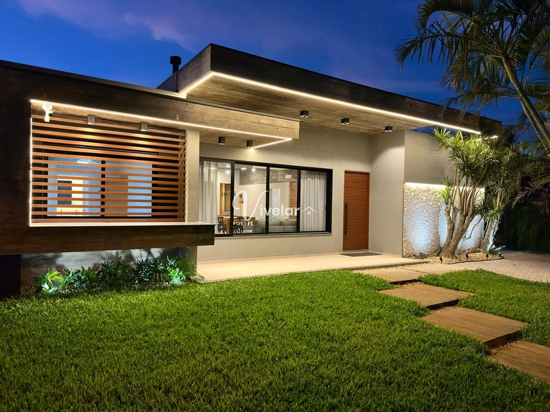 CASA À VENDA EM ATLÂNTIDA: 9ª foto da galeria de imagens do imóvel