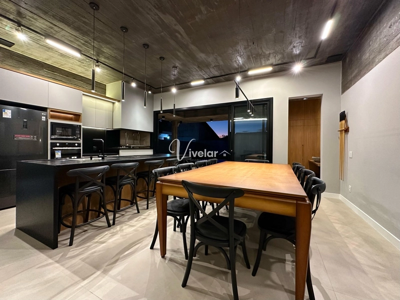 CASA À VENDA EM ATLÂNTIDA: 3ª foto da galeria de imagens do imóvel