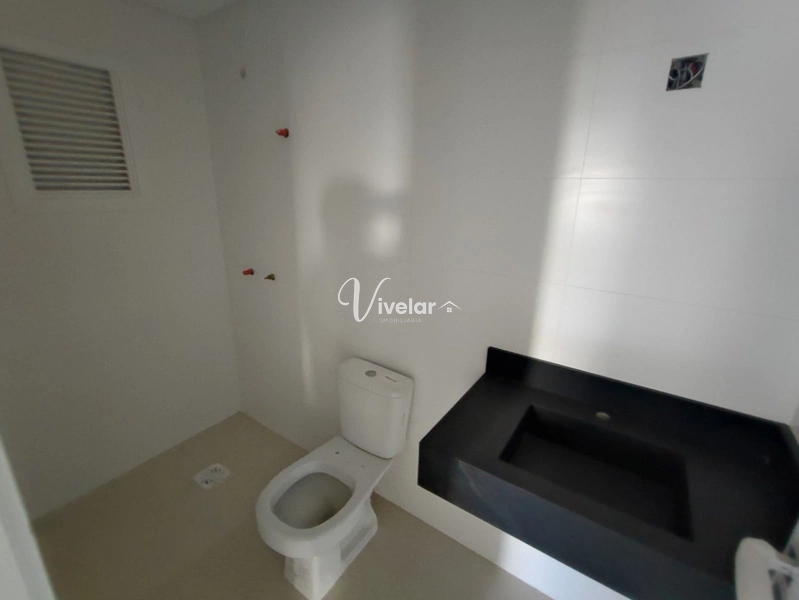 AMPLO APARTAMENTO COM ESPAÇOSO TERRAÇO: 9ª foto da galeria de imagens do imóvel