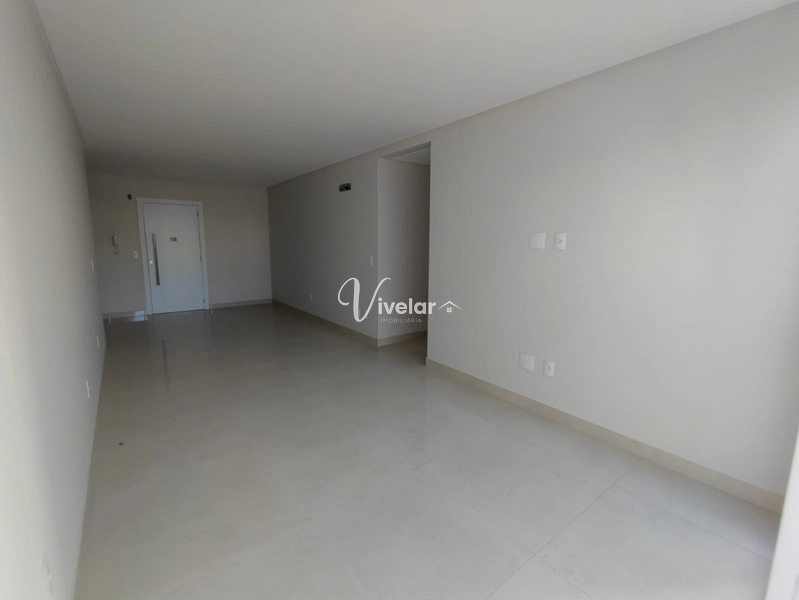 AMPLO APARTAMENTO COM ESPAÇOSO TERRAÇO: 3ª foto da galeria de imagens do imóvel