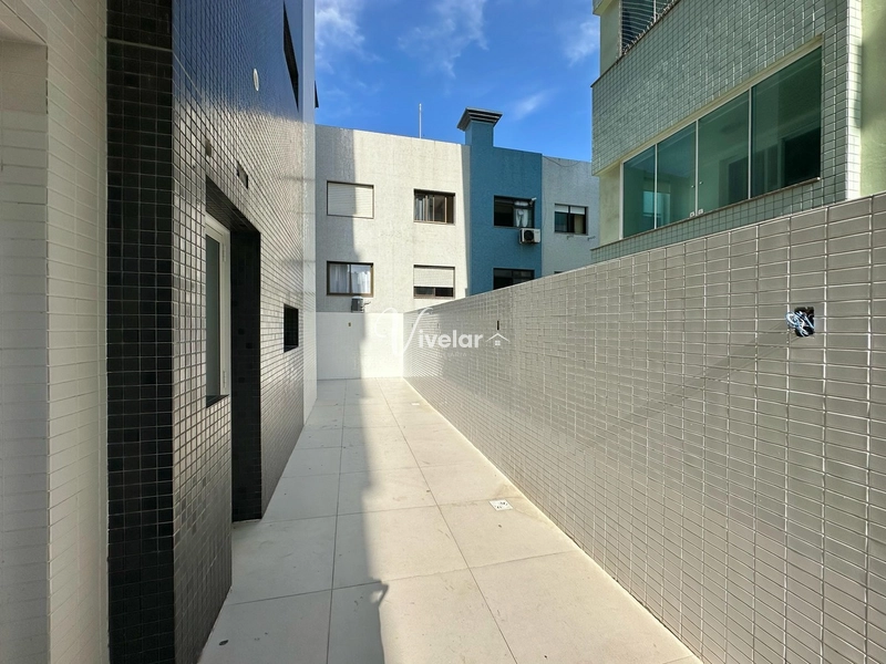 APARTAMENTO À VENDA COM TERRAÇO E INFRA COM PISCINA E VISTA PARA O MA: 23ª foto da galeria de imagens do imóvel