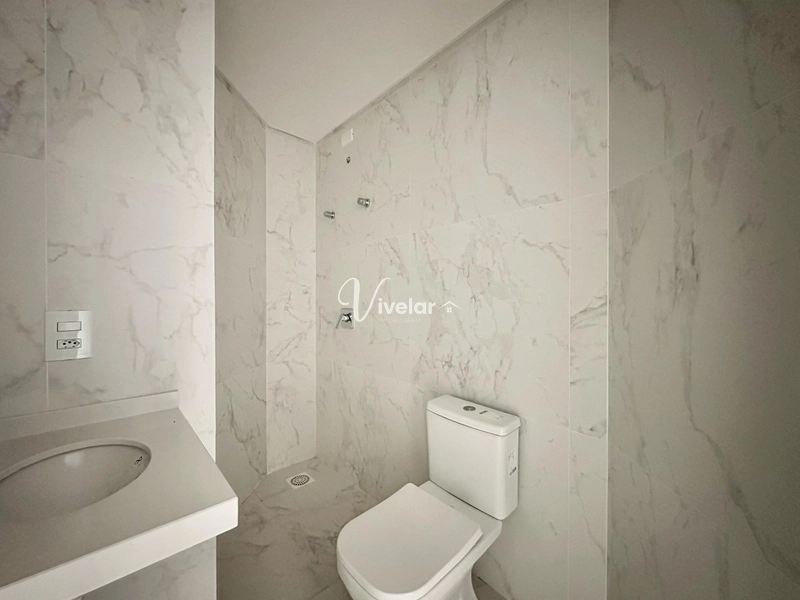 APARTAMENTO À VENDA COM TERRAÇO E INFRA COM PISCINA E VISTA PARA O MA: 22ª foto da galeria de imagens do imóvel