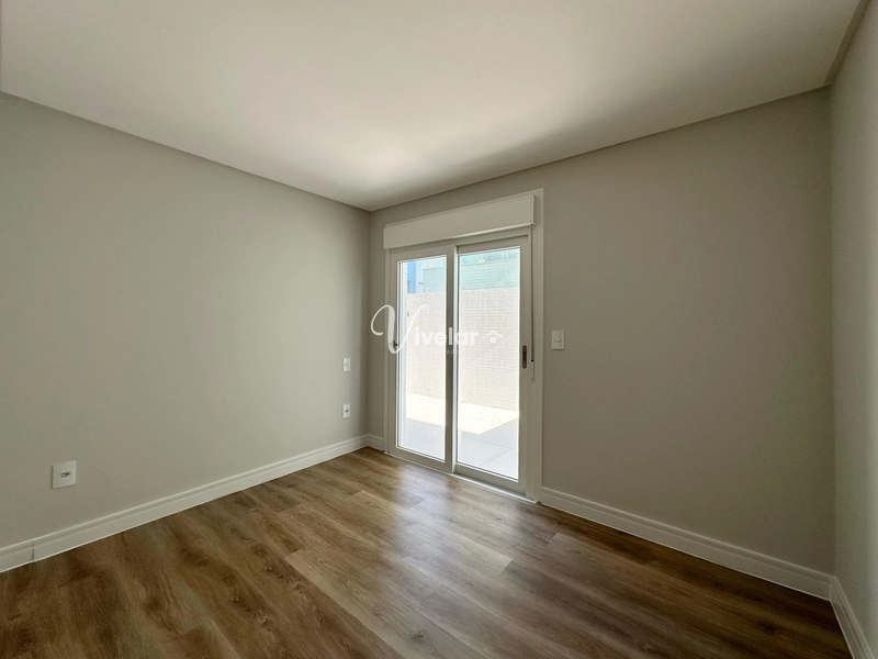 APARTAMENTO À VENDA COM TERRAÇO E INFRA COM PISCINA E VISTA PARA O MA: 20ª foto da galeria de imagens do imóvel