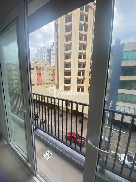 LINDO APARTAMENTO A ESPERA DE UM DONO: 3ª foto da galeria de imagens do imóvel